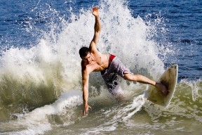 梅西-深圳男篮主帅魔幻操作，复刻NBA备战，引用切尔西更衣室，怒批步行者手感影响德甲备战